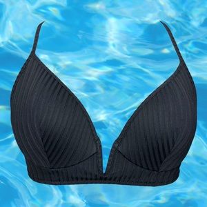 😎 Shade & Shore Black Bikini Halter Swim Suit Top. 36B.